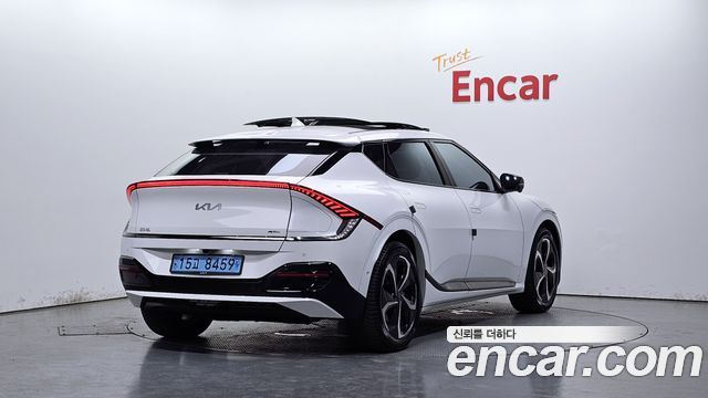 Kia EV6 Long Range 4WD GT Line - фото 0