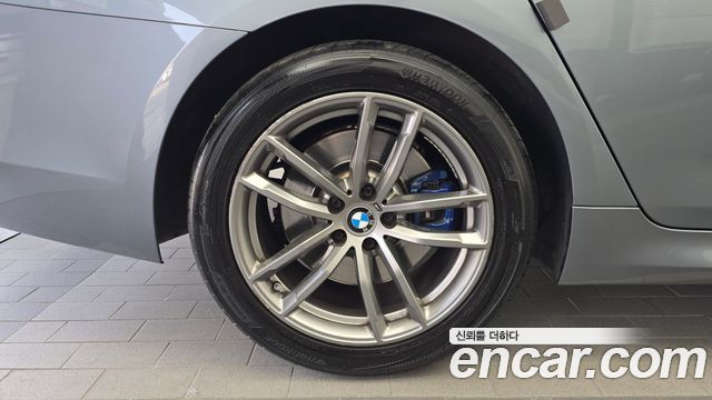 BMW 5-Series G30 530i M Sport Package Plus - фото 4