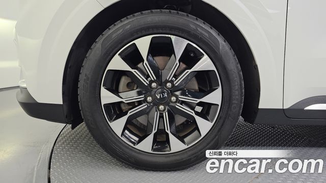 Kia Carnival 4-го поколения 9-Seater Noblesse - фото 4
