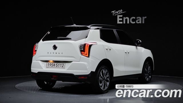SsangYong Tivoli Diesel 1.6 2WD V7 - фото 1