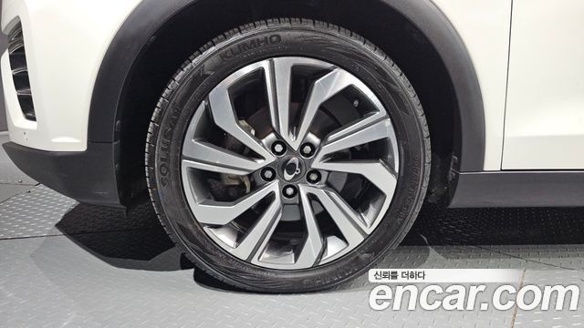 SsangYong Tivoli Diesel 1.6 2WD V7 - фото 4