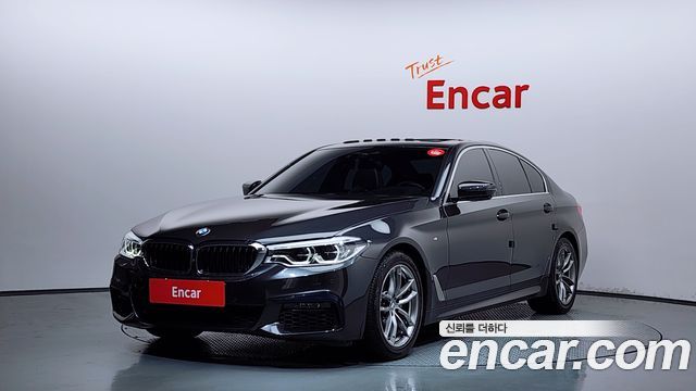 BMW 5-Series G30 520d M Sport Package Plus - фото 0