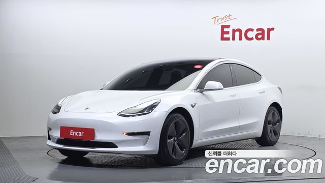 Tesla Model 3 Standard Range Plue RWD - фото 0