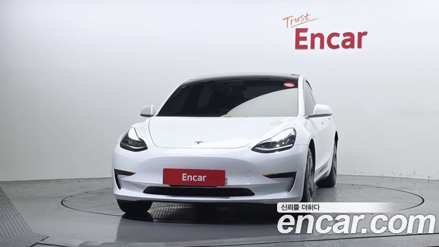 Tesla Model 3 Standard Range Plue RWD - фото 2
