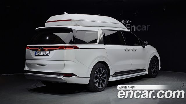 Kia Carnival 4-го поколения Gasoline 7-Seater Hi-Limousine Signature - фото 1