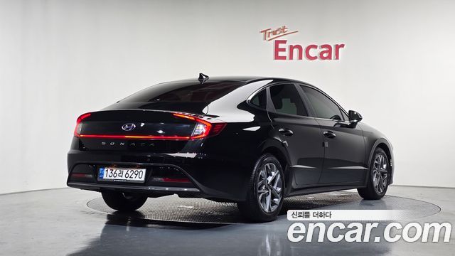 Hyundai Sonata DN8 2.0 Premium - фото 1
