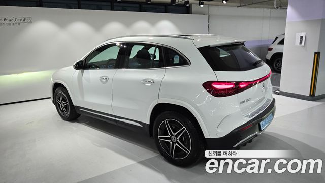 Mercedes-Benz EQA H243 EQA250 AMG Line - фото 2