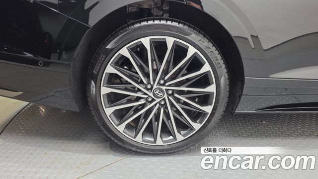 Hyundai Grandeur GN7 2,5 Gasoline 2WD Calligraphy - фото 4