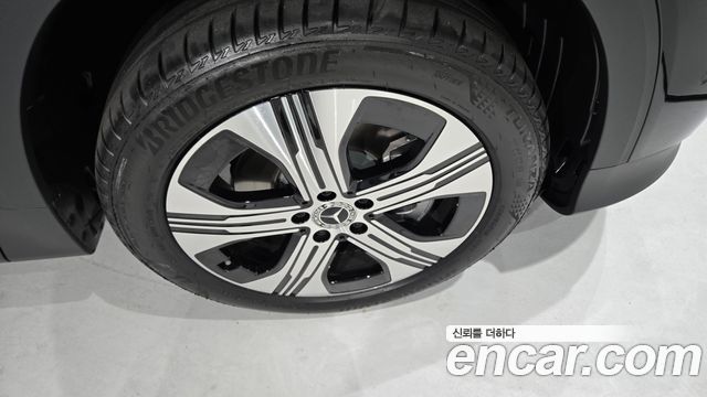Mercedes-Benz EQB X243 EQB300 4MATIC Progressive - фото 4