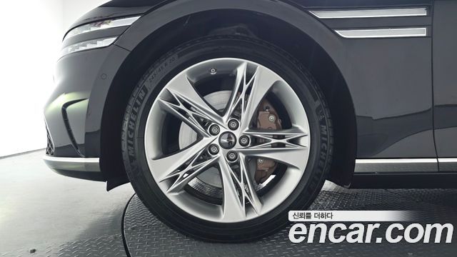 Genesis G90 RS4 Gasoline 3.5 Turbo e-S/C AWD - фото 3