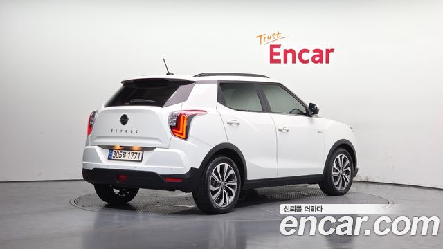 SsangYong Tivoli Gasoline 1.5 2WD UPBEAT - фото 1