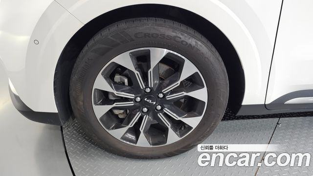 Kia Carnival 4-го поколения Gasoline 7-Seater Signature - фото 4