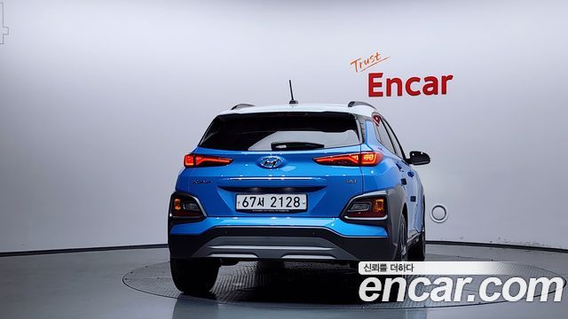 Hyundai Kona 1.6 Turbo 2WD Premium - фото 3