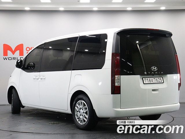 Hyundai Staria Tourer 11-Seater Modern - фото 3