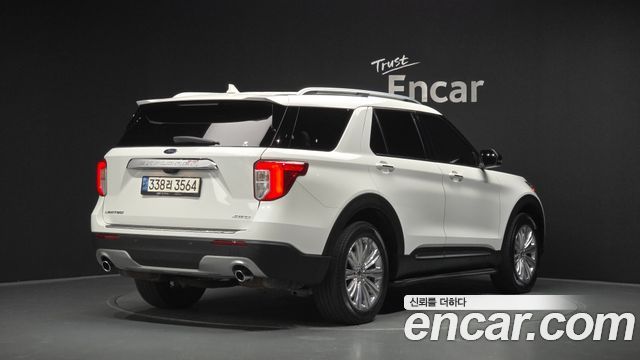 Ford Explorer 6-го поколения 2.3 LimIted 4WD - фото 1