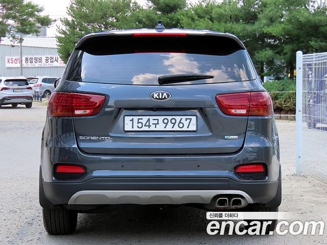 Kia Sorento Новый Diesel 2.2 2WD Luxury - фото 3