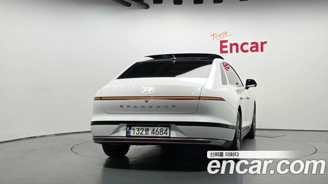 Hyundai Grandeur GN7 2,5 Gasoline 2WD Premium - фото 3
