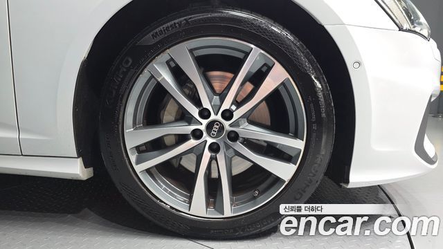 Audi A6 C8 45 TDI Quattro Premium - фото 4