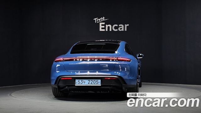 Porsche Taycan 4S - фото 3