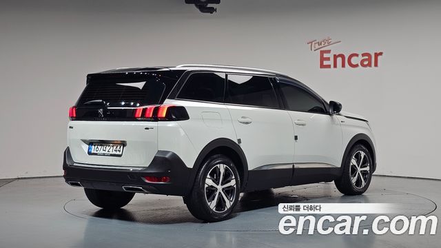 Peugeot 5008 2-го поколения 2.0 BlueHDi GT - фото 1