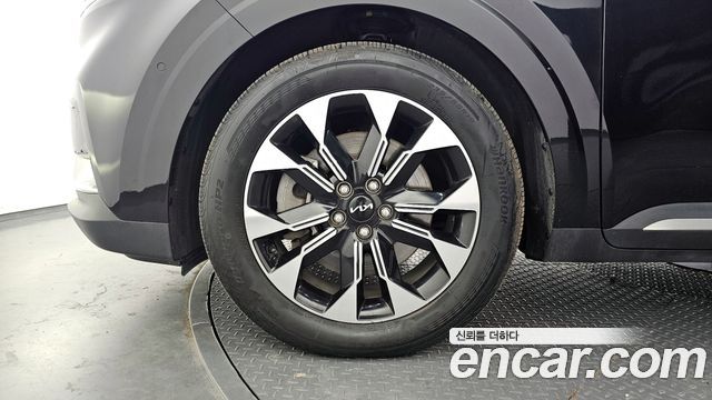 Kia Carnival 4-го поколения 9-Seater Signature - фото 4