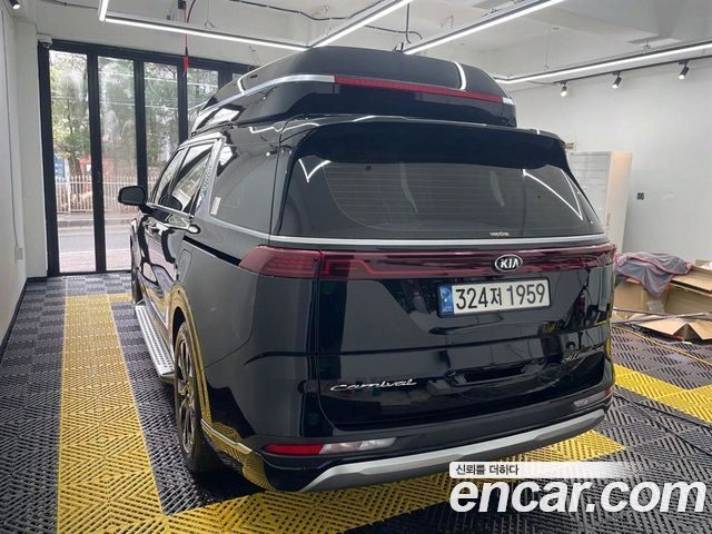 Kia Carnival 4-го поколения Gasoline 9-Seater Hi-Limousine Signature - фото 4