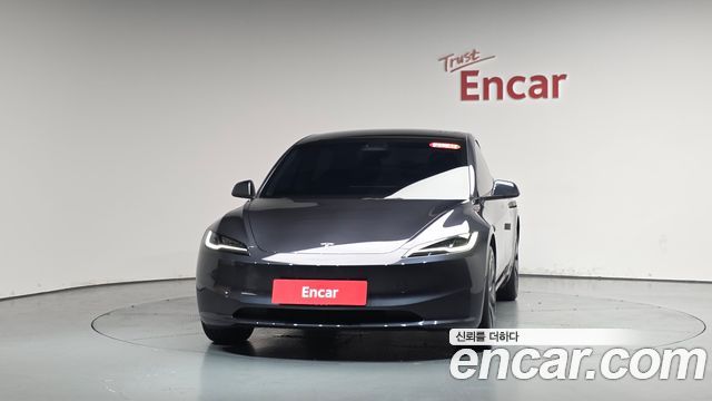 Tesla Model 3 RWD - фото 1