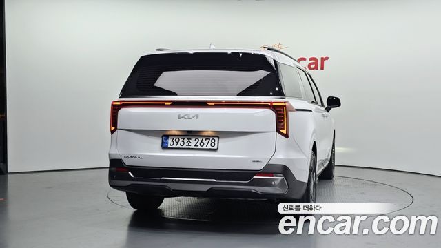Kia Carnival Новый 4-го поколения HEV 9seater Signature - фото 3