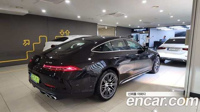Mercedes-Benz AMG GT 4Door 43 4MATIC+ - фото 2