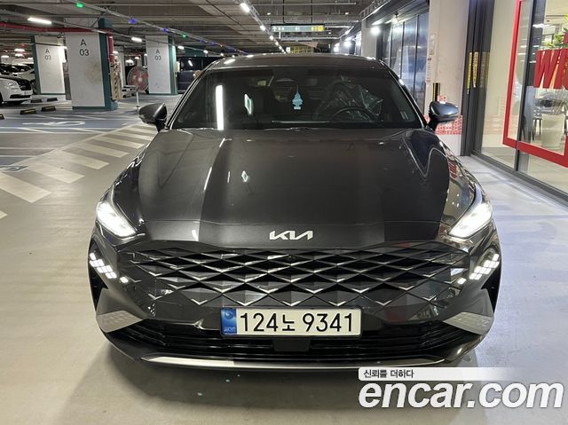 Kia K8 2.5 Gasoline 2WD Signature - фото 1