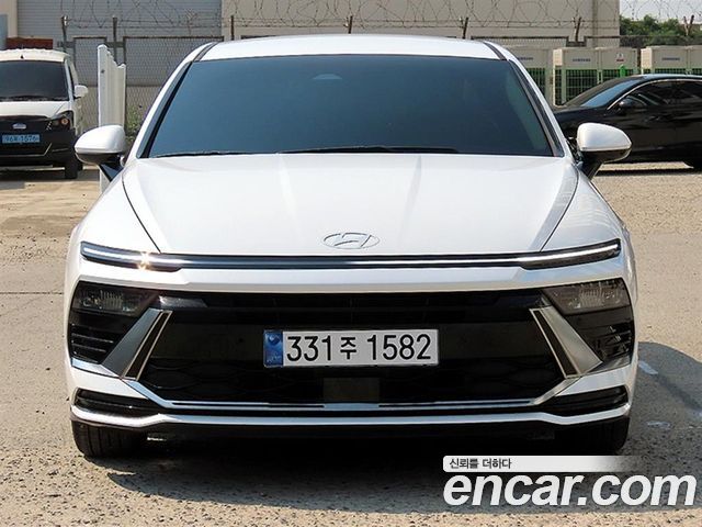 Hyundai Sonata DN8 2.0 Premium - фото 2