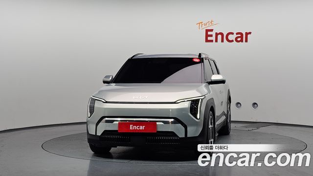 Kia EV3 Long Range 2WD Earth - фото 2