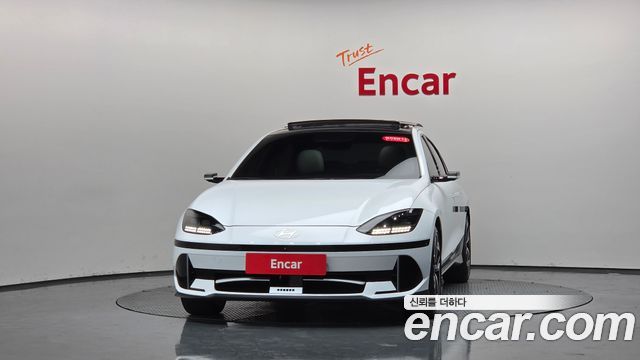 Hyundai Ioniq6 Long Range AWD Prestige - фото 1