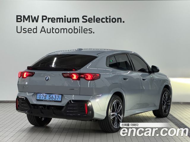 BMW iX2 U10 eDrive 20 M Sport - фото 1