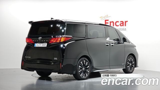 Toyota Alphard 4-го поколения 2.5 HEV Executive AWD - фото 1