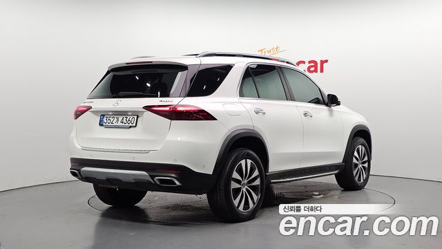 Mercedes-Benz GLE-Class W167 GLE300d 4MATIC - фото 1