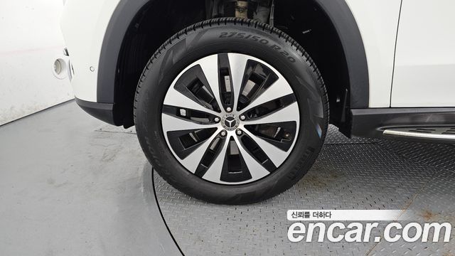 Mercedes-Benz GLE-Class W167 GLE300d 4MATIC - фото 4