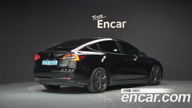 Tesla Model 3 Long Range AWD - фото 1
