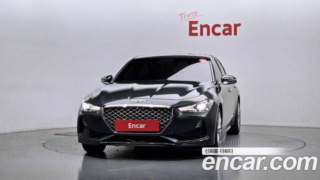 Genesis G70 2.0T Elite - фото 2
