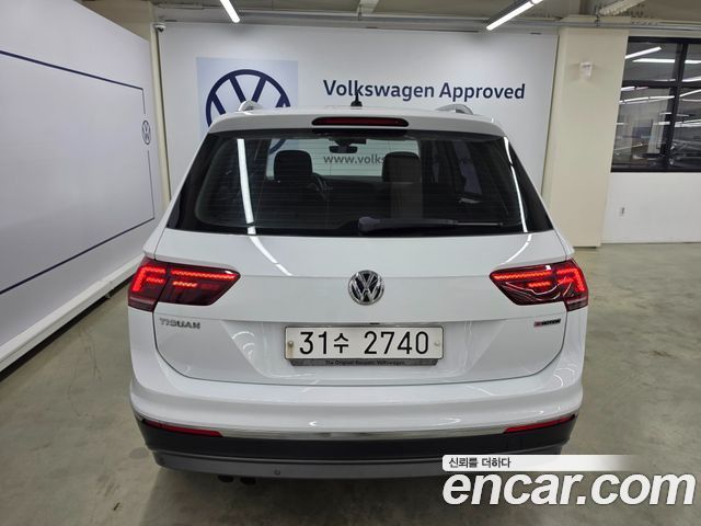 Volkswagen Tiguan 2-го поколения 2.0 TDI 4Motion Prestige - фото 3