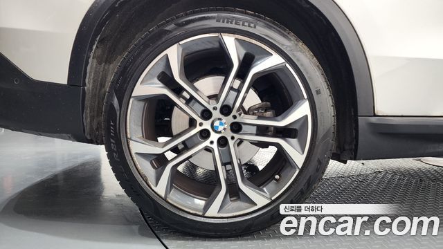 BMW X5 G05 xDrive 30d xLine - фото 4
