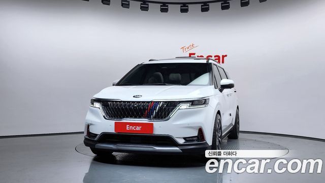 Kia Carnival 4-го поколения 7-Seater Signature - фото 2