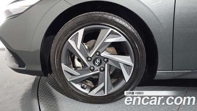 Hyundai Avante Новый CN7 1.6 Inspiration - фото 4