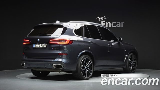 BMW X5 G05 M50i - фото 1