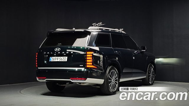 Hyundai Palisade LX3 HEV 2.5T 4WD 9-Seater Calligraphy - фото 1