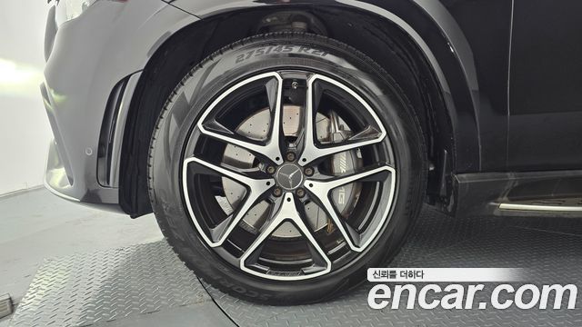 Mercedes-Benz GLE-Class W167 AMG GLE53 4MATIC+ - фото 4