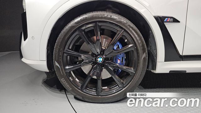 BMW X7 G07 M60i xDrive M sport 6STR - фото 4