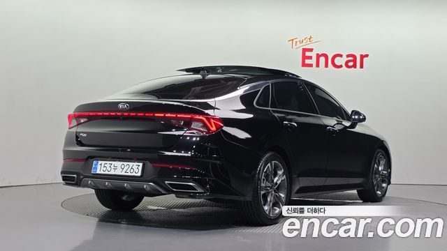 Kia K5 3-го поколения 2.0 Signature - фото 1