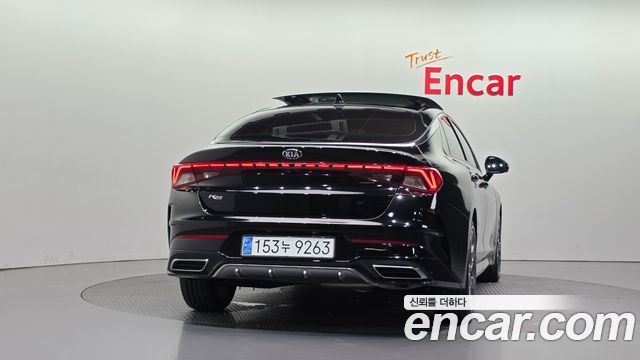 Kia K5 3-го поколения 2.0 Signature - фото 3