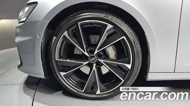 Audi A6 C8 50 TDI Quattro Premium - фото 4
